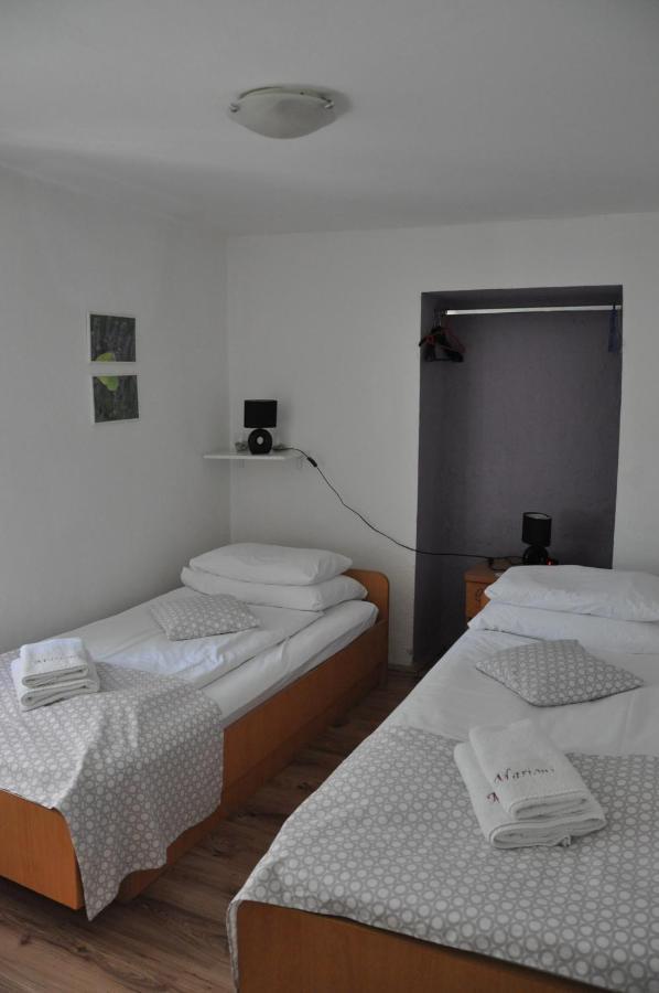 Apartment Marioni Бузет Екстер'єр фото